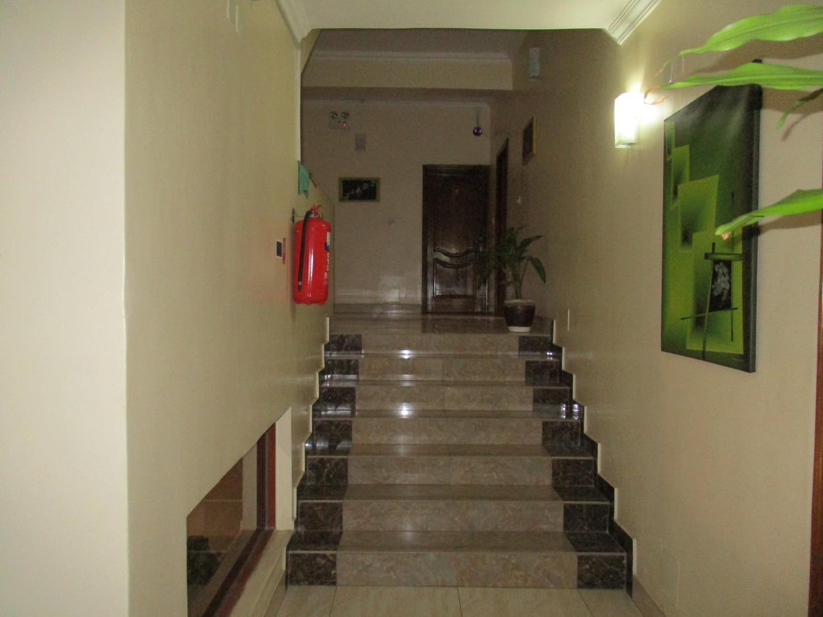 Amaris Hotel Kigali Exterior foto