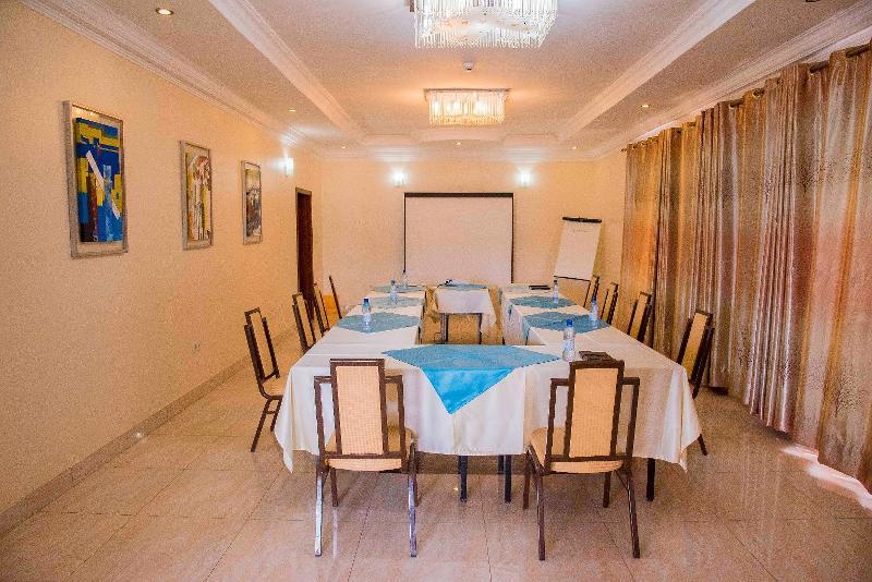 Amaris Hotel Kigali Exterior foto